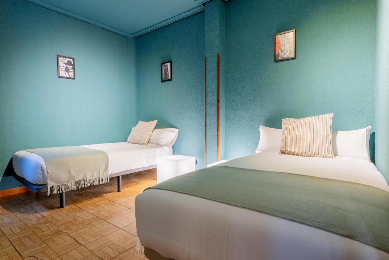 Ideal Hostel Madrid Exterior photo